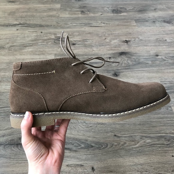 Men’s Shoes - Picture 3 of 4